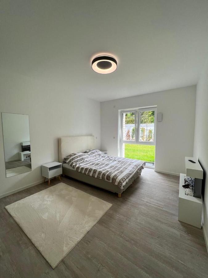 Luxurioeses Apartment Fuer 4 Personen, Neubau, Parkplatz Free Bochum Exterior photo